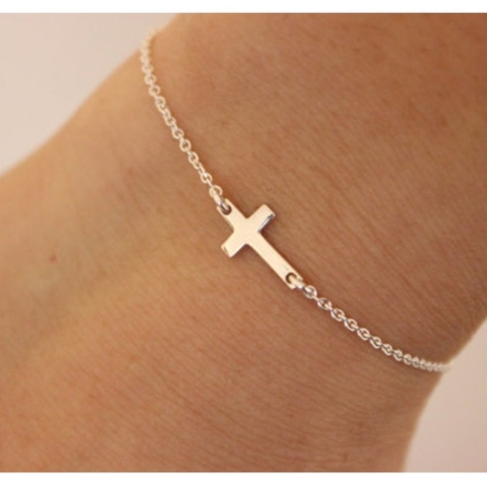 Silver Cross Pendant Bracelet